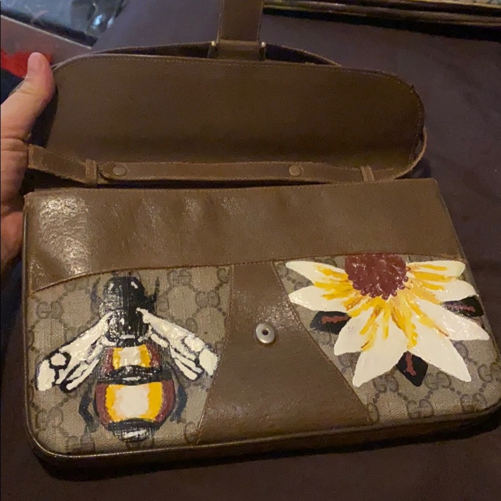 Gucci GG Clutch Bag - Picture 3 of 7